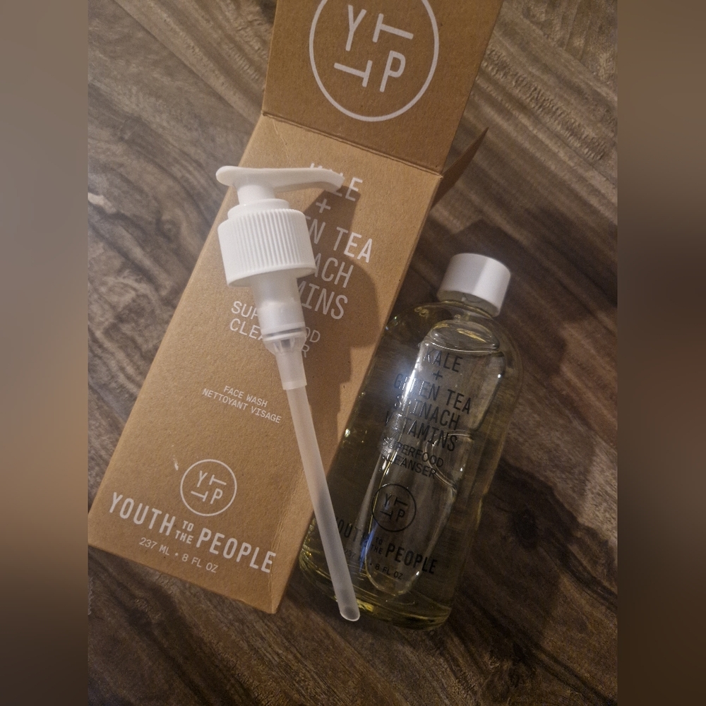 Youth to the People Superfood Cleanser
